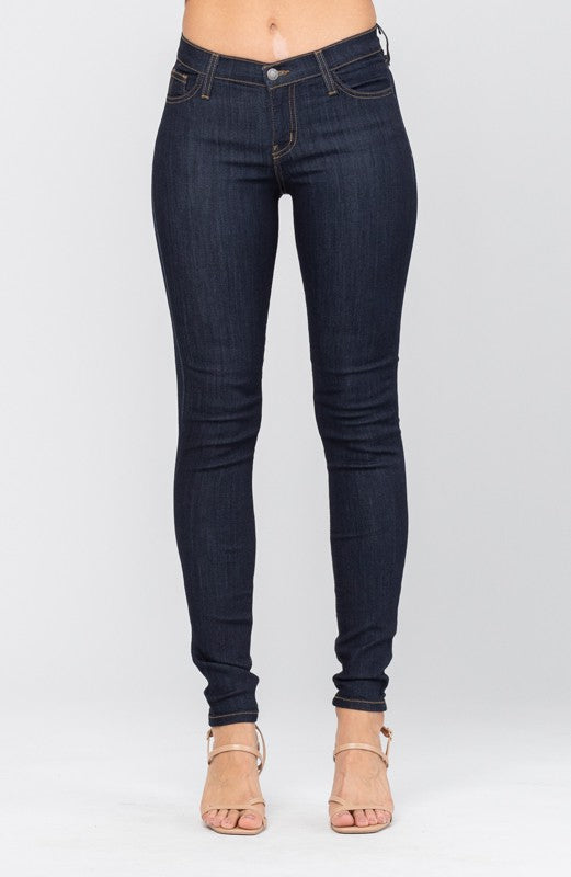 Judy Blue Women's Dark Wash Mid-Rise Skinny Jeans Style 8376